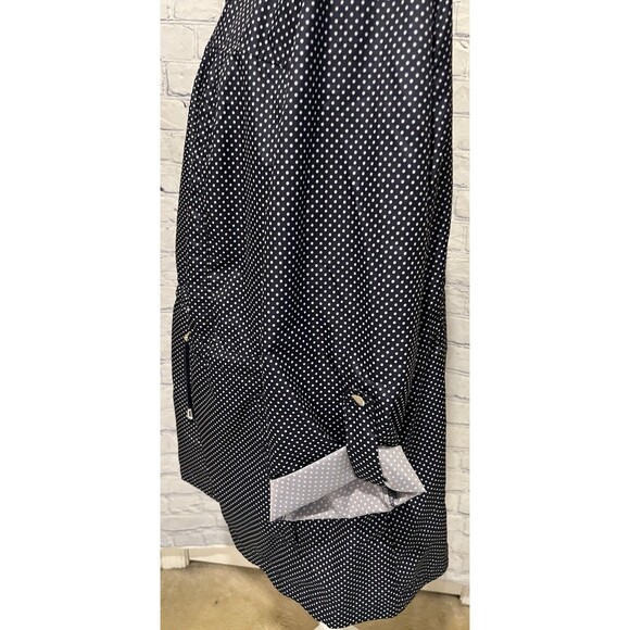 Susan Graver Navy Polka Dot Hooded Packable Rain Jacket with full zip front 1X - Picture 5 of 10